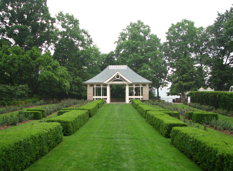 Fellows Riverside Gardens, United States